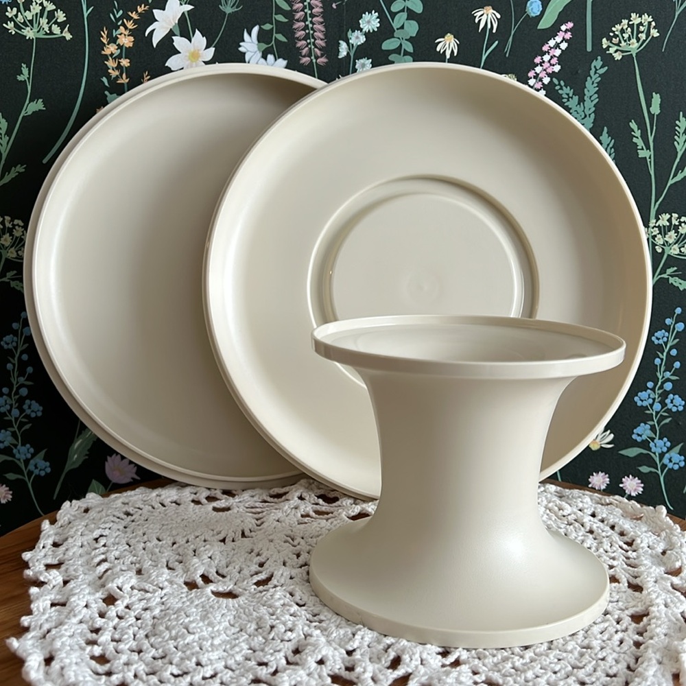 VINTAGE Tupperware Serve-it-All Cake Pie Dessert stand tray 3 pieces 1980’s - Picture 5 of 8